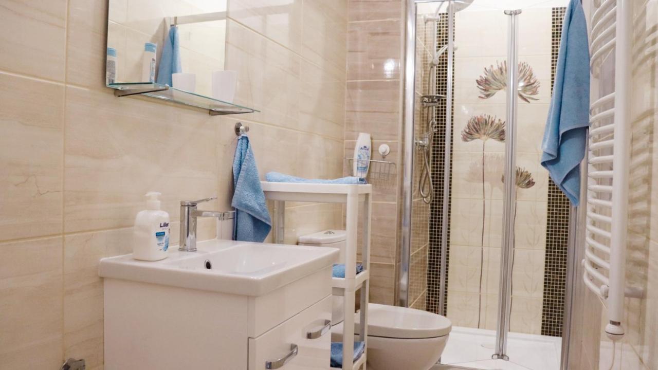 Apartman - Cafe Princ Pod Hradem Wifi, Klima Šternberk Εξωτερικό φωτογραφία